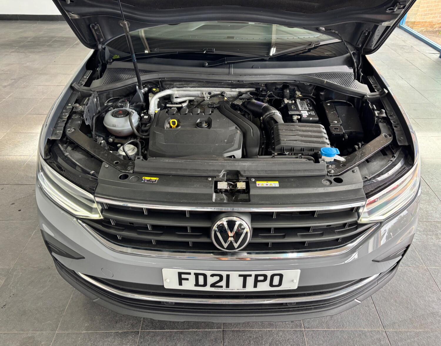 Used Volkswagen Tiguan 2021 for sale - 77605299: Photo 30