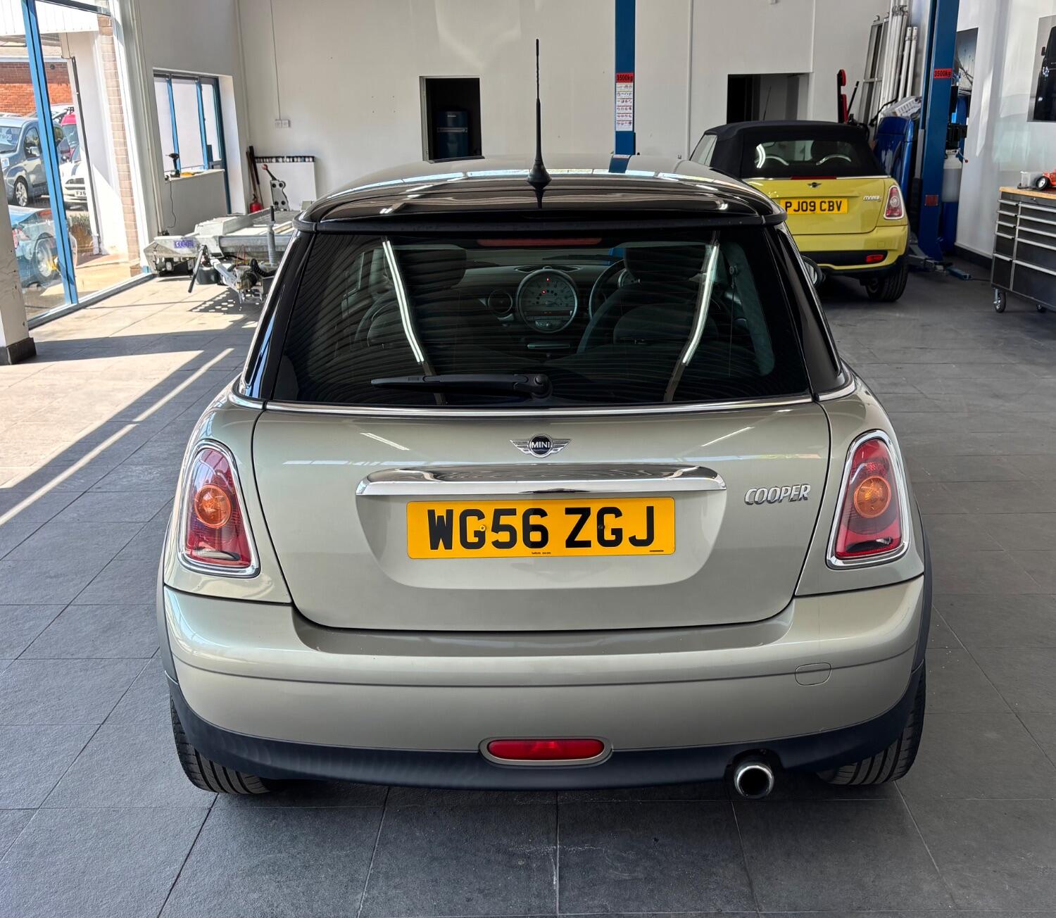 Used MINI Hatch 2007 for sale - 77605298: Photo 11