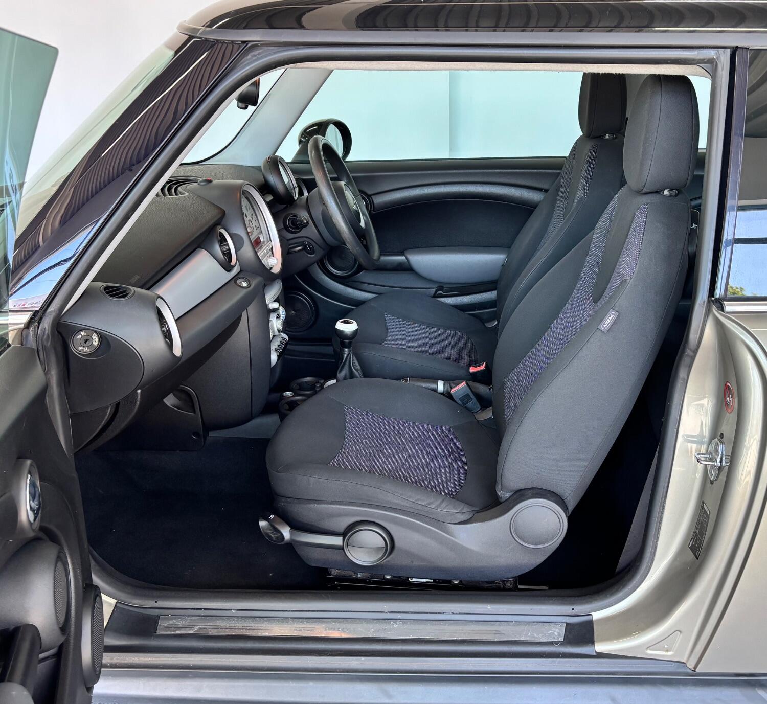 Used MINI Hatch 2007 for sale - 77605298: Photo 13