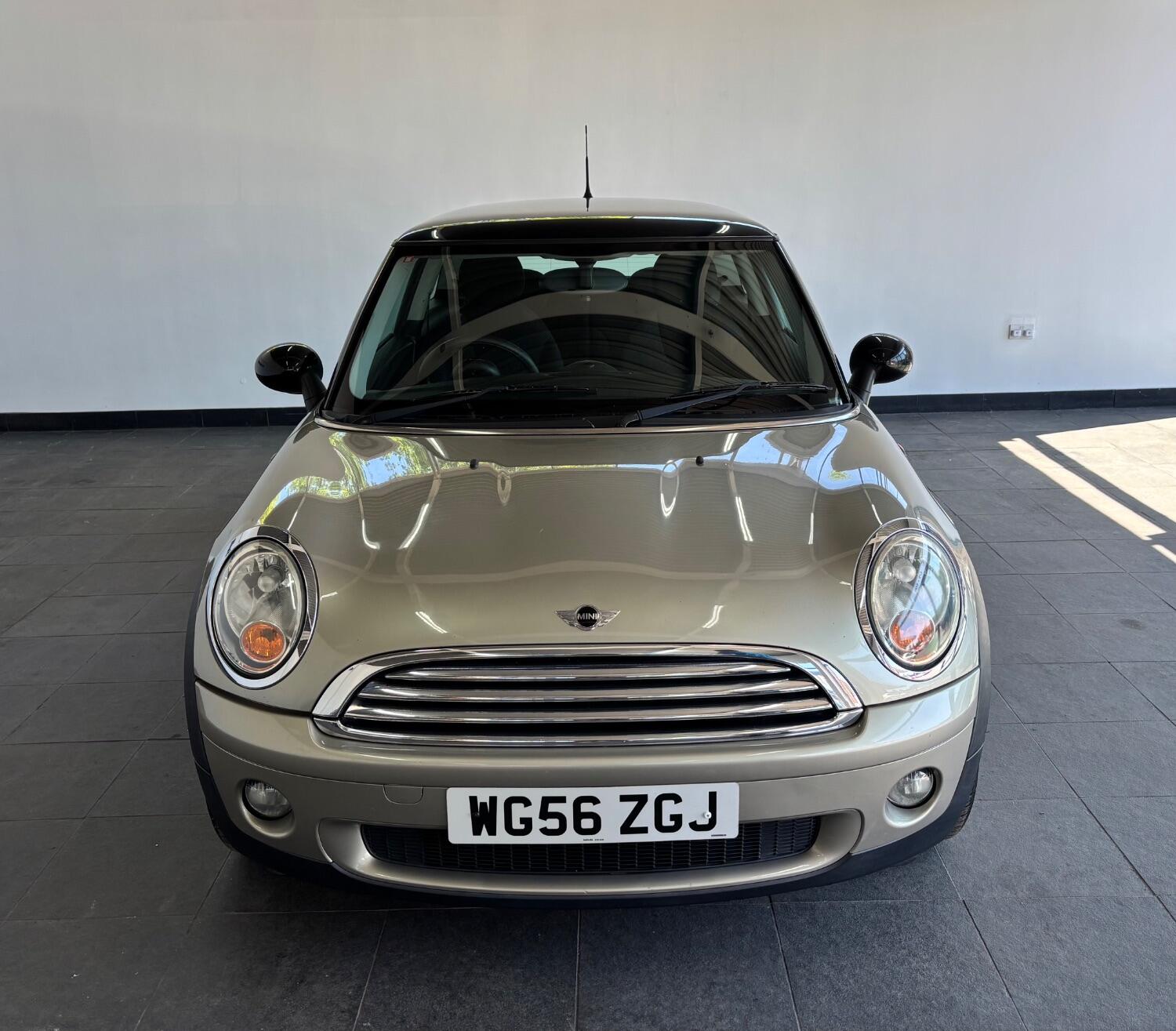 Used MINI Hatch 2007 for sale - 77605298: Photo 2