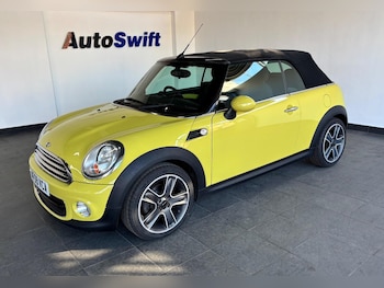 Used MINI Convertible 2009 for sale - 77605305: Photo