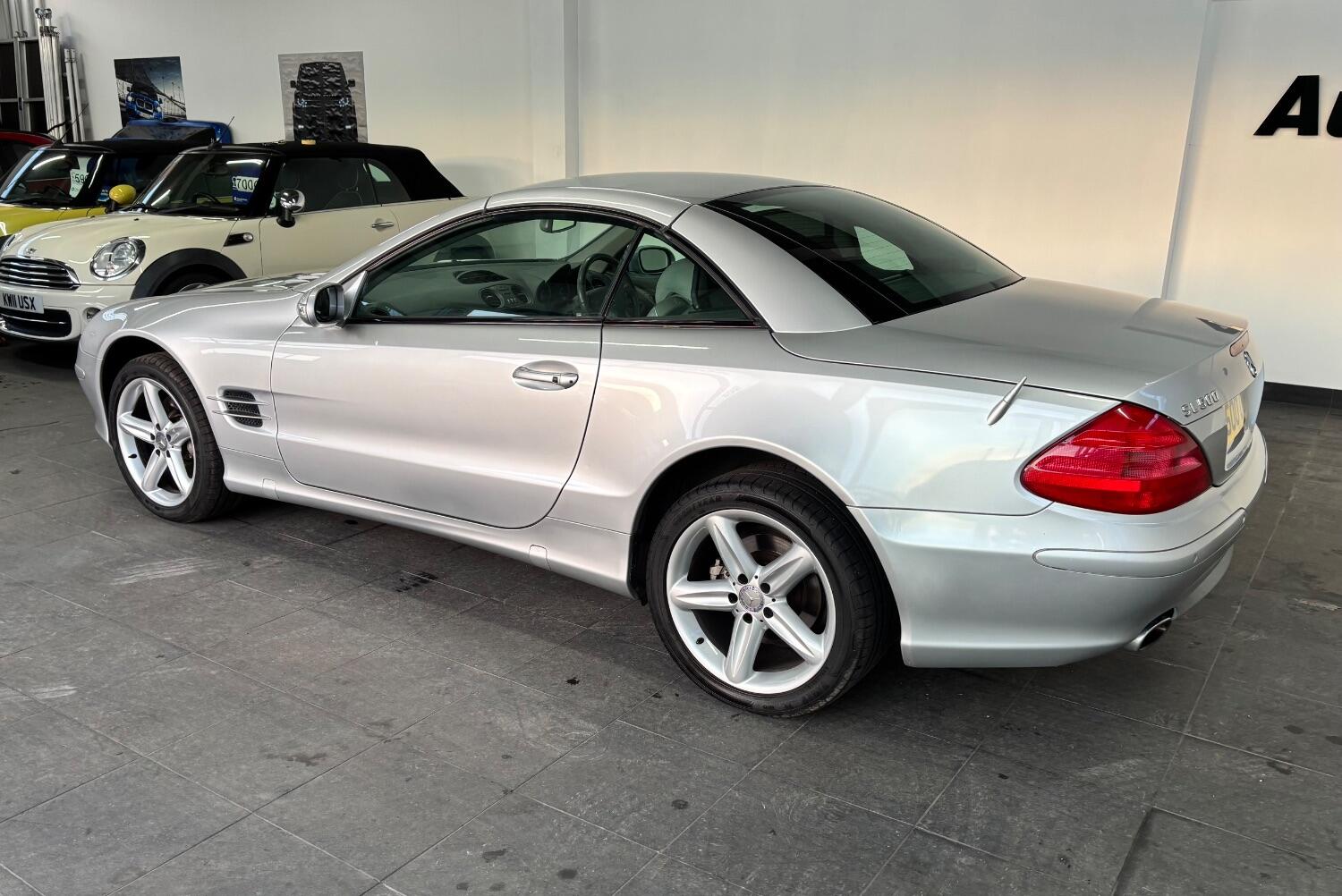 Used Mercedes-Benz SL 2003 for sale - 77605310: Photo 10