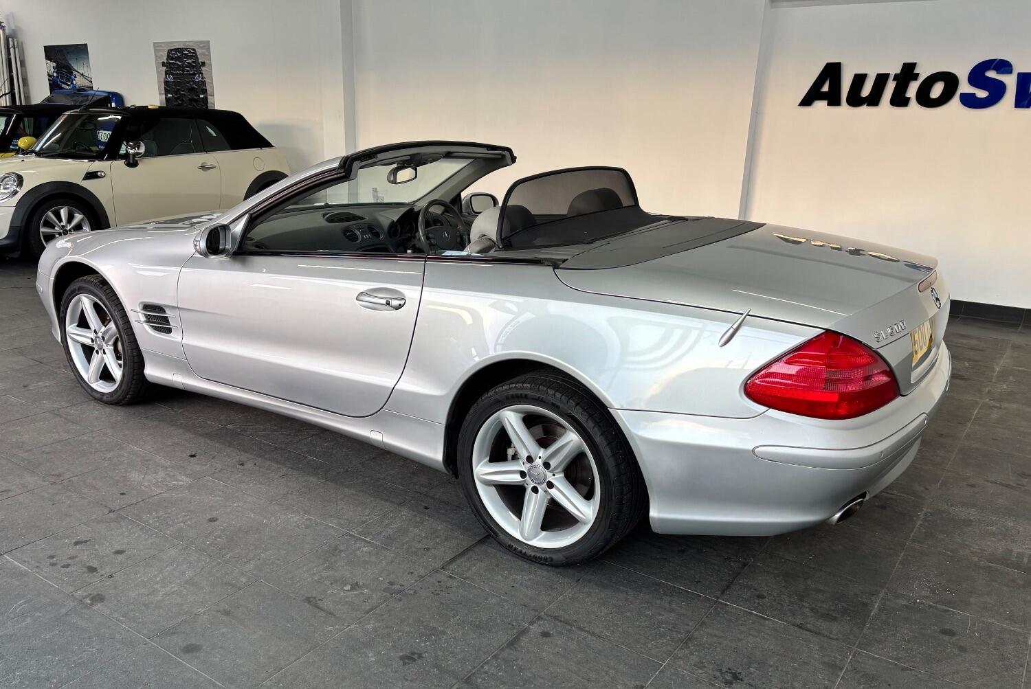 Used Mercedes-Benz SL 2003 for sale - 77605310: Photo 26