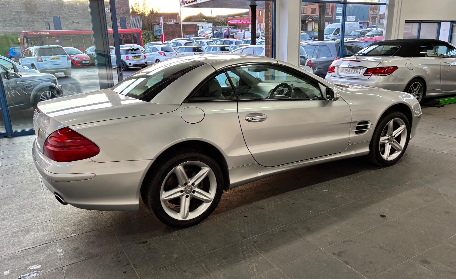 Used Mercedes-Benz SL 2003 for sale - 77605310: Photo 43