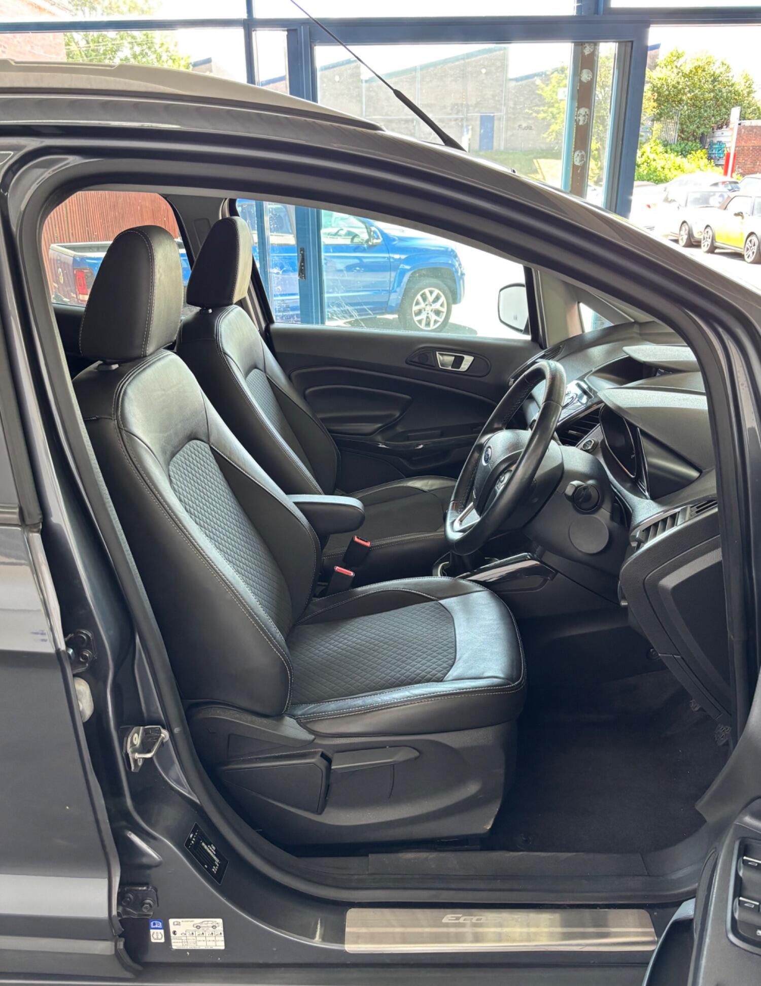 Used Ford Ecosport 2016 for sale - 77605297: Photo 12