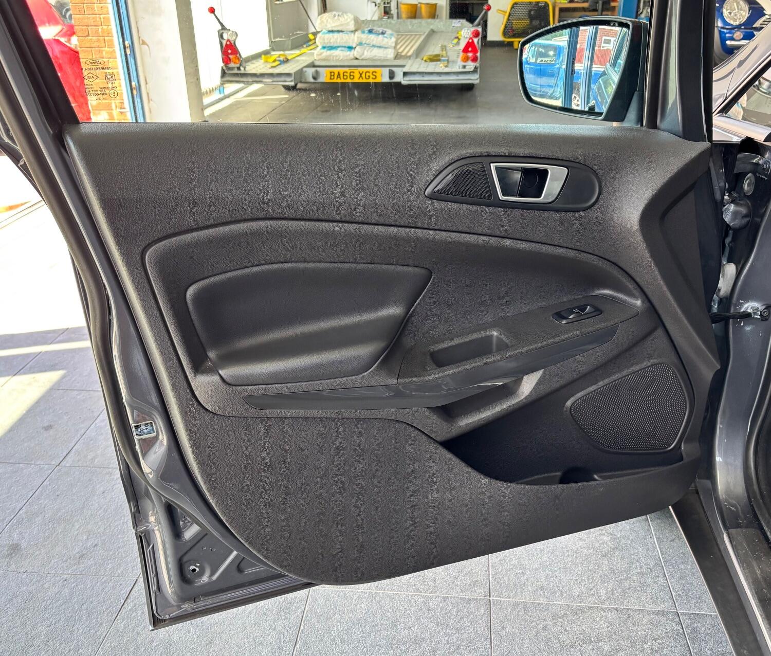 Used Ford Ecosport 2016 for sale - 77605297: Photo 18