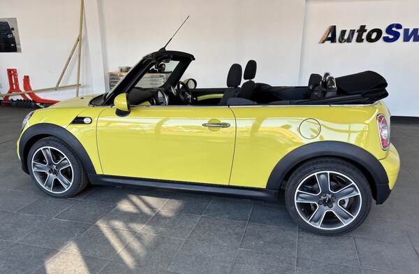 Used MINI Convertible 2009 for sale - 74639898: Photo 8