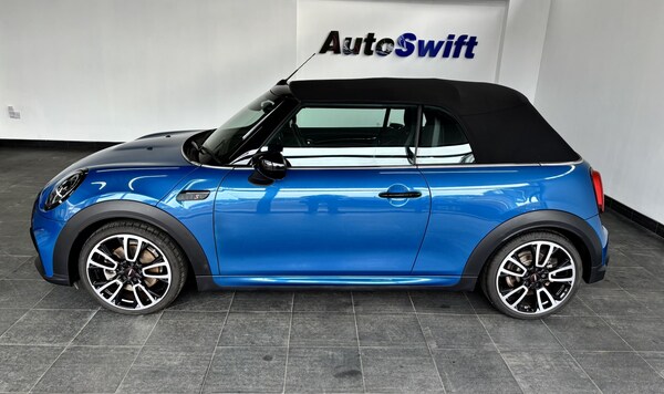 Used MINI Convertible 2023 for sale - 76174043: Photo 37