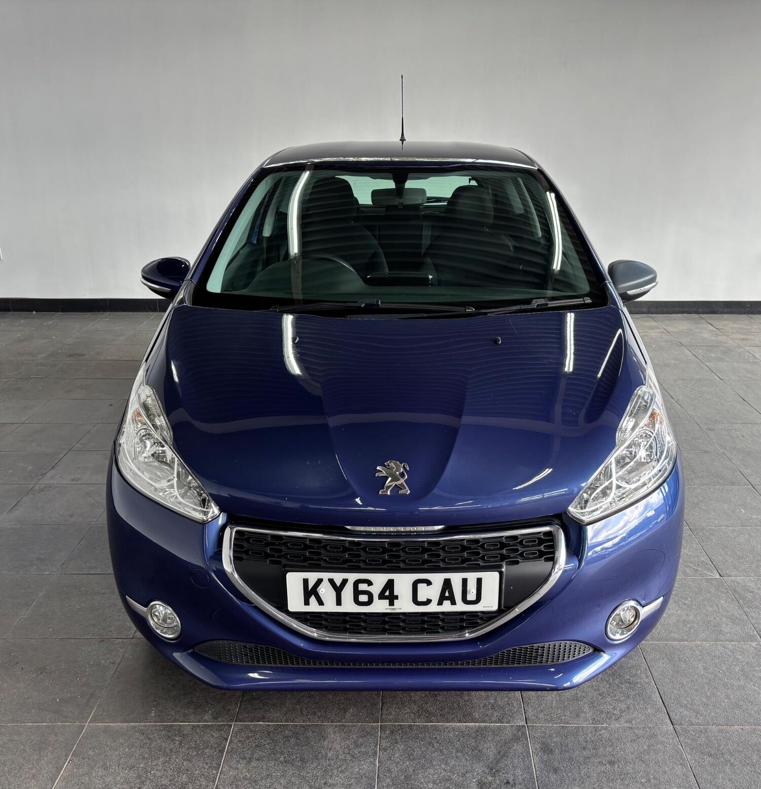 Used Peugeot 208 2015 for sale - 77609863: Photo 2