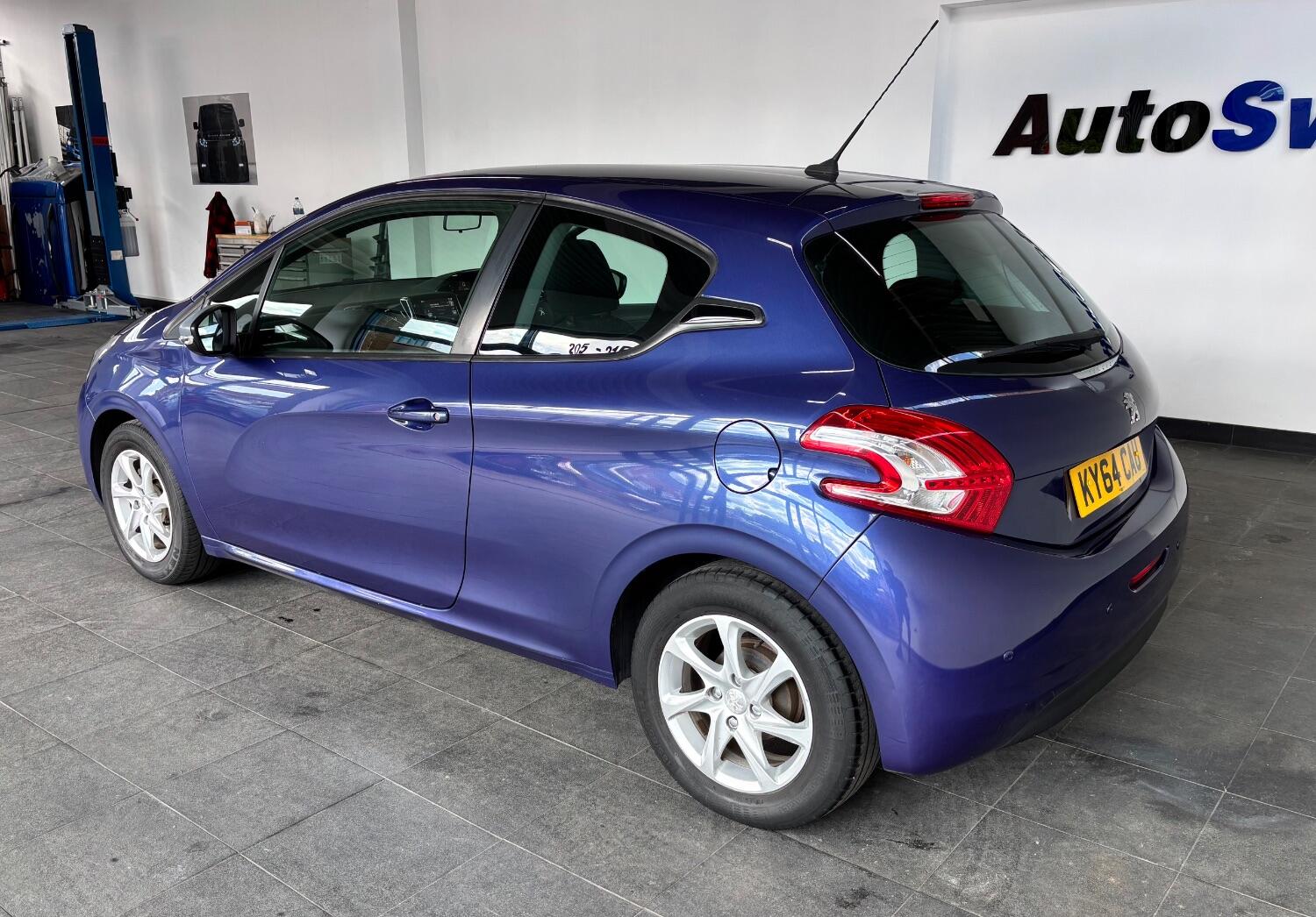 Used Peugeot 208 2015 for sale - 77609863: Photo 9