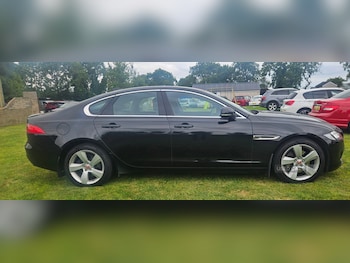 Used Jaguar XF 2017 for sale - 79318026: Photo