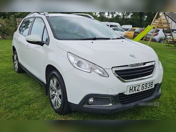 Used Peugeot 2008 2015 for sale - 79485251: Photo