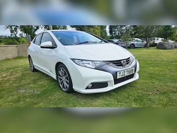 2012 - 2.2 i-DTEC ES 5dr