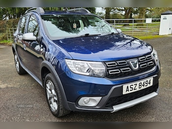 Used Dacia Sandero Stepway 2017 for sale - 77770001: Photo