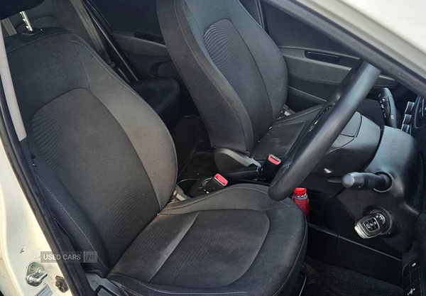 Used Hyundai i10 2017 for sale - 76729514: Photo 10