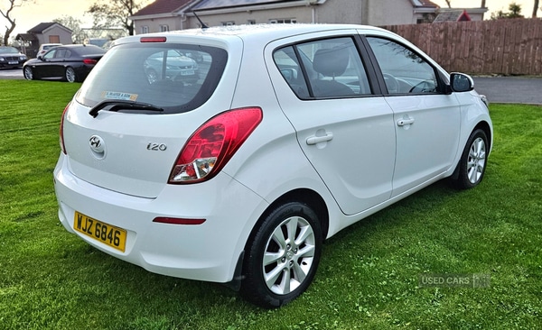 Used Hyundai i20 2014 for sale - 76802859: Photo 3