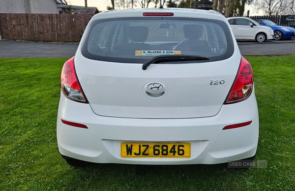 Used Hyundai i20 2014 for sale - 76802859: Photo 4