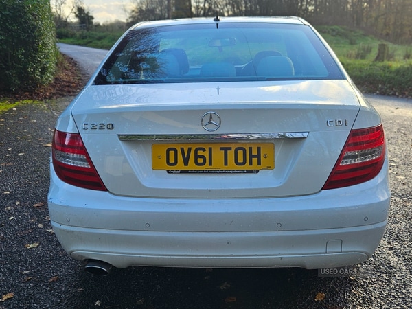 Used Mercedes-Benz C Class 2011 for sale - 76671960: Photo 4