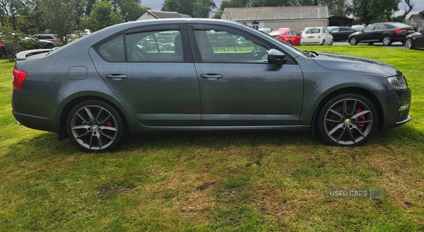 Used Skoda Octavia 2015 for sale - 76551529: Photo 2