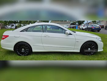 Used Mercedes-Benz E Class 2009 for sale - 79633502: Photo