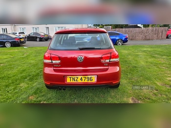 Used Volkswagen Golf 2010 for sale - 75757758: Photo