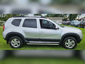 Used Dacia Duster 2013 for sale - 79159365: Photo