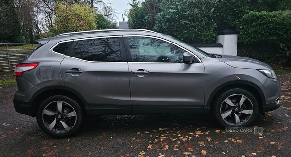Used Nissan Qashqai 2016 for sale - 76574193: Photo 2