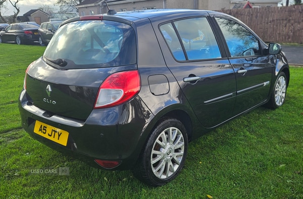 Used Renault Clio 2011 for sale - 76327507: Photo 3