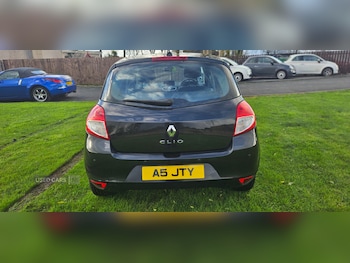 Used Renault Clio 2011 for sale - 76327507: Photo