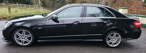 Used Mercedes-Benz E Class 2011 for sale - 77637997: Photo 6