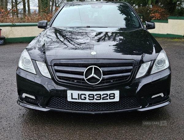 Used Mercedes-Benz E Class 2011 for sale - 77637997: Photo 8