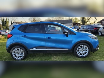 Used Renault Captur 2016 for sale - 79318179: Photo