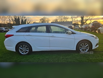 Used Hyundai i40 2015 for sale - 79084256: Photo
