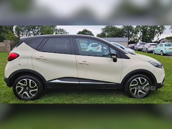 Used Renault Captur 2016 for sale - 79401745: Photo