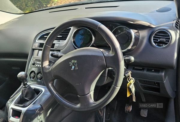 Used Peugeot 5008 2010 for sale - 78059244: Photo 10