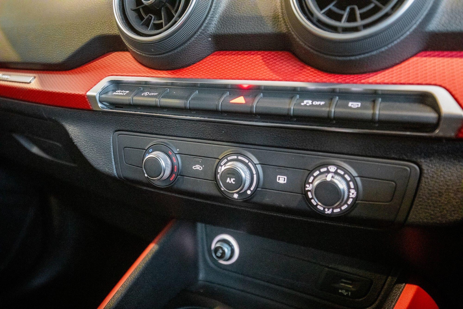 Used Audi Q2 2017 for sale - 78048029: Photo 28