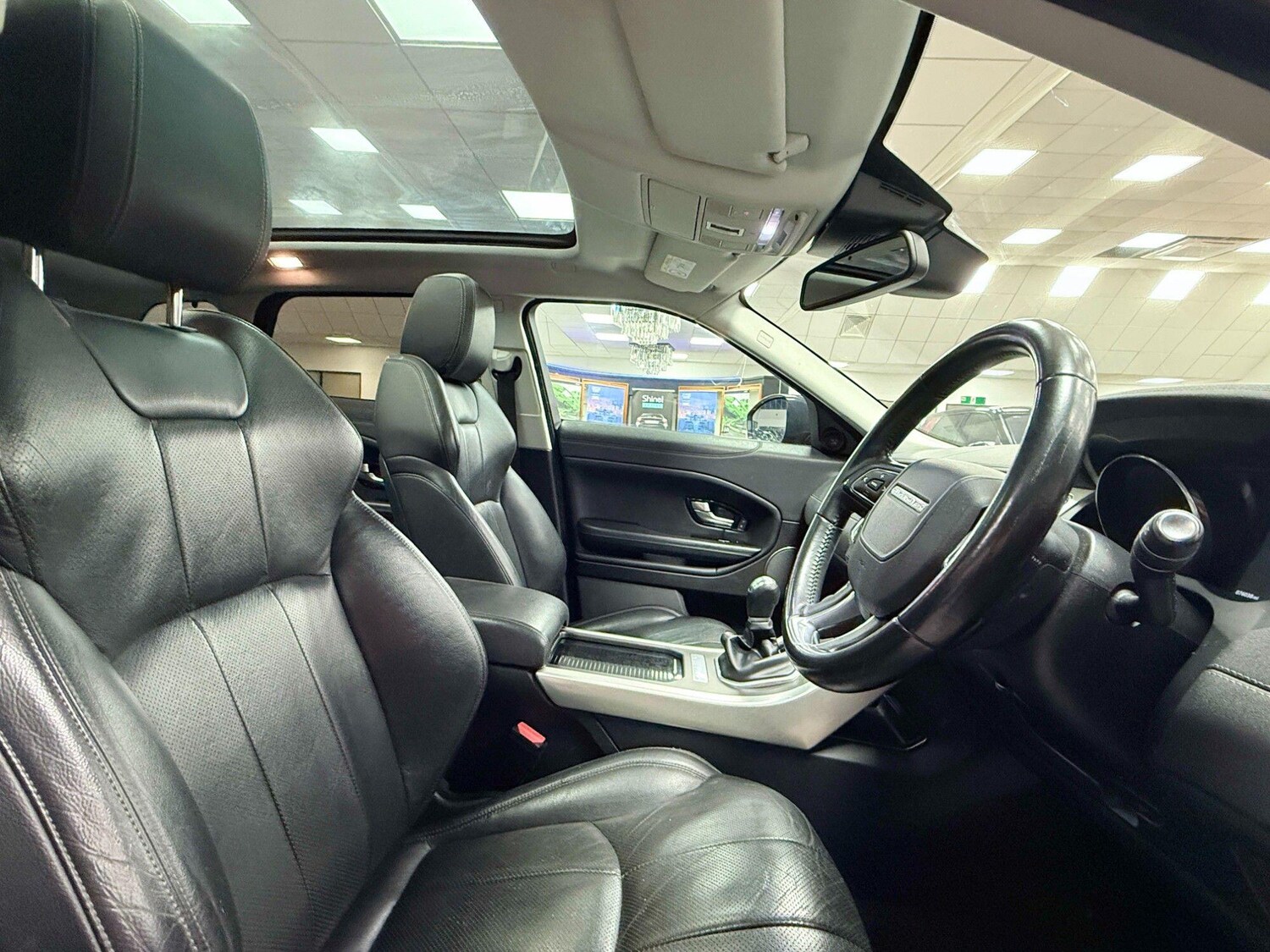 Used Land Rover Range Rover Evoque 2015 for sale - 77410913: Photo 11