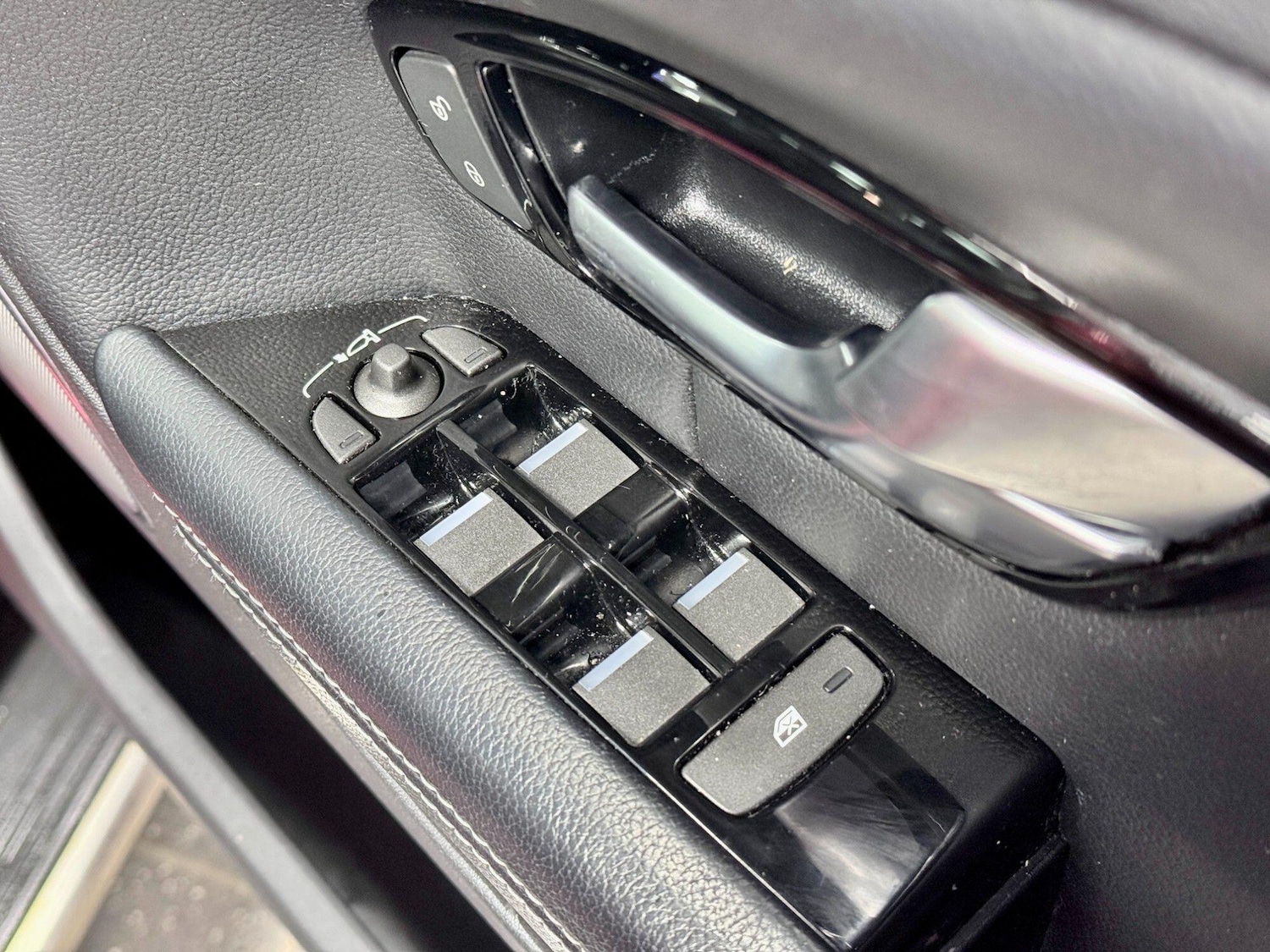 Used Land Rover Range Rover Evoque 2015 for sale - 77410913: Photo 12