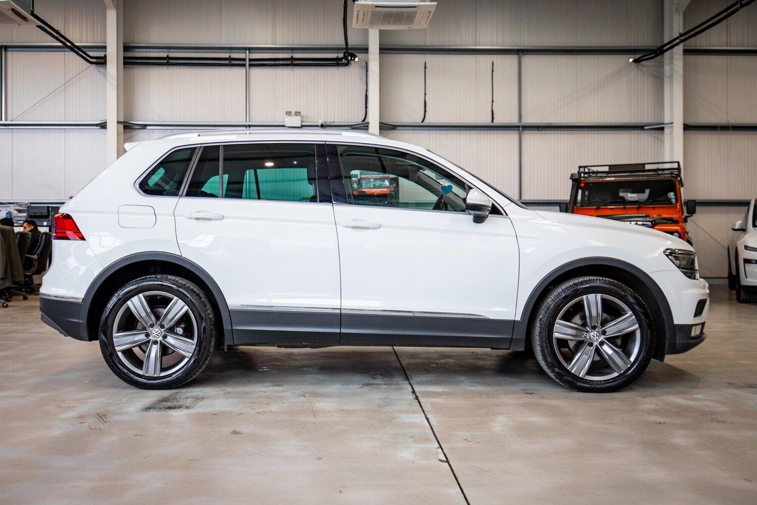 Used Volkswagen Tiguan 2017 for sale - 78020276: Photo 12