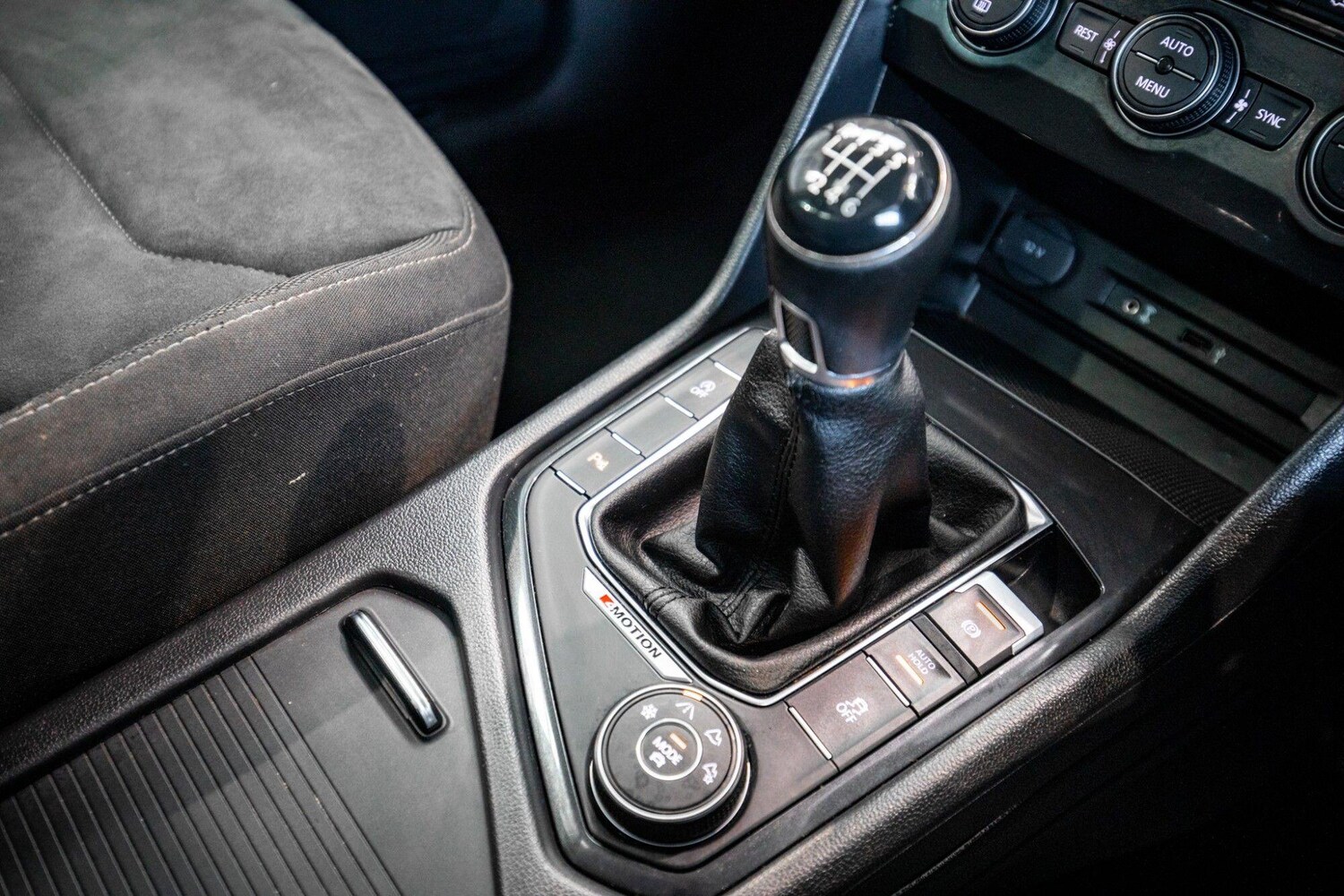 Used Volkswagen Tiguan 2017 for sale - 78020276: Photo 26