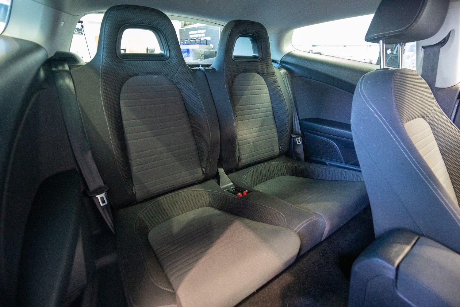 Used Volkswagen Scirocco for sale - 76824347: Photo 12