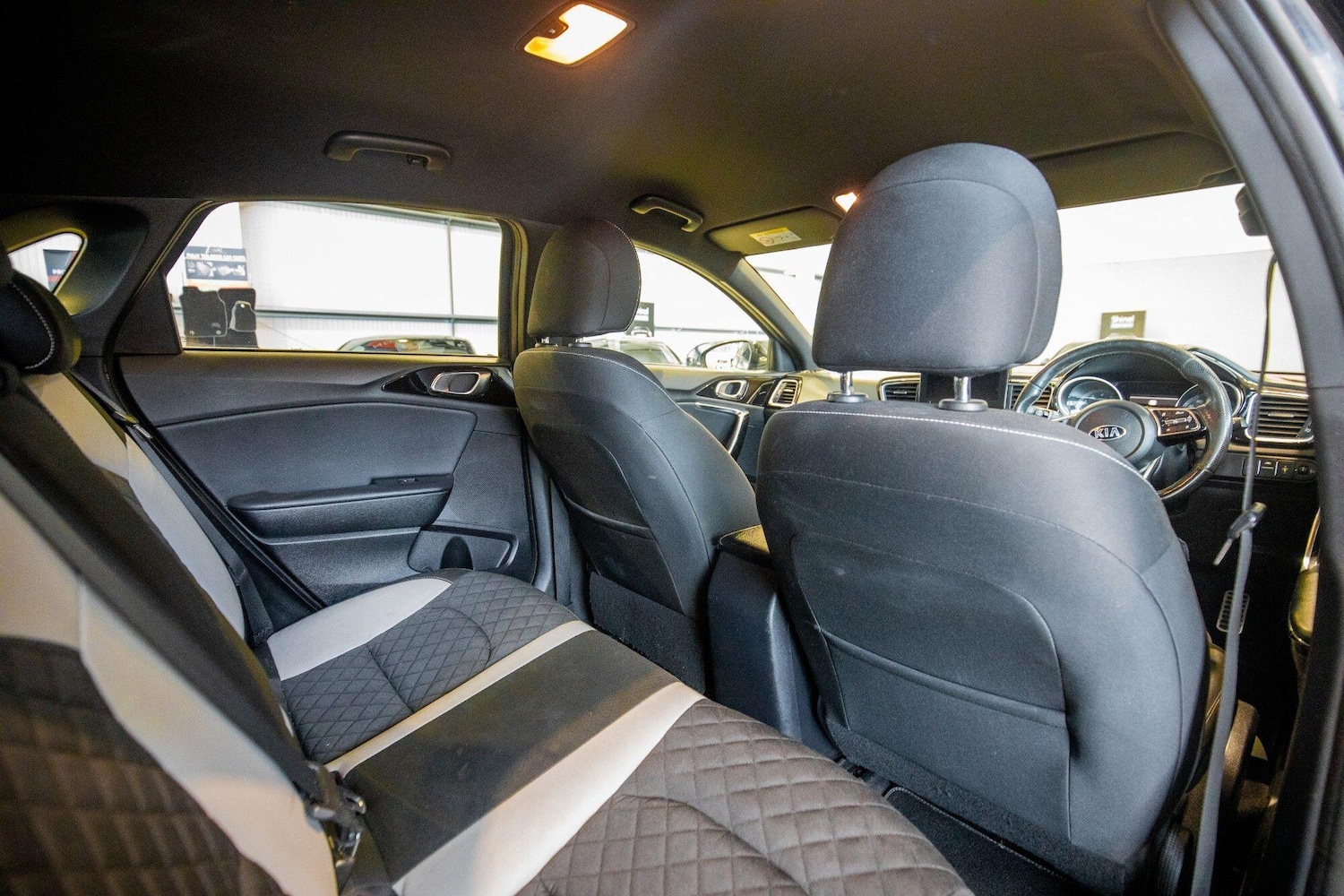 Used Kia Ceed 2019 for sale - 76825081: Photo 8