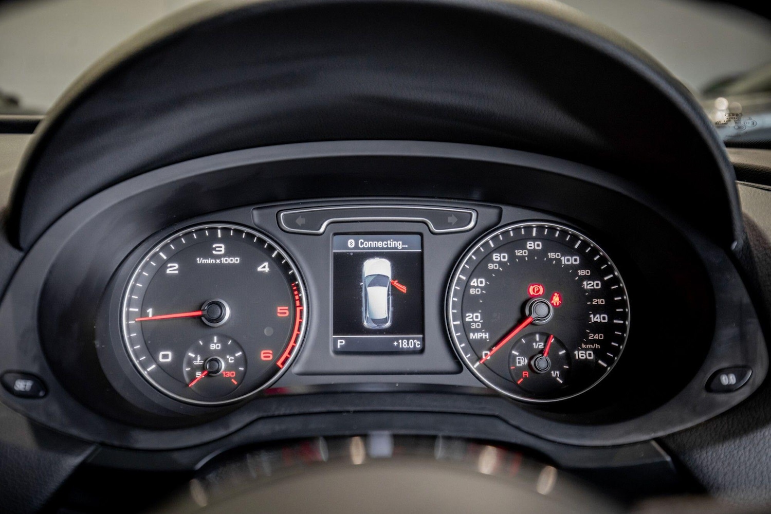 Used Audi Q3 2012 for sale - 78203734: Photo 25