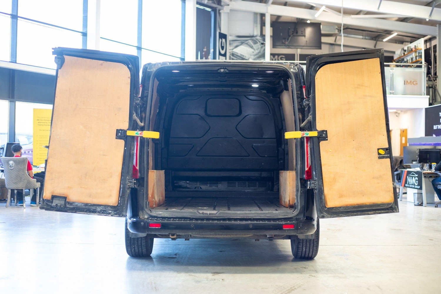 Used Ford Transit Custom for sale - 76825016: Photo 40