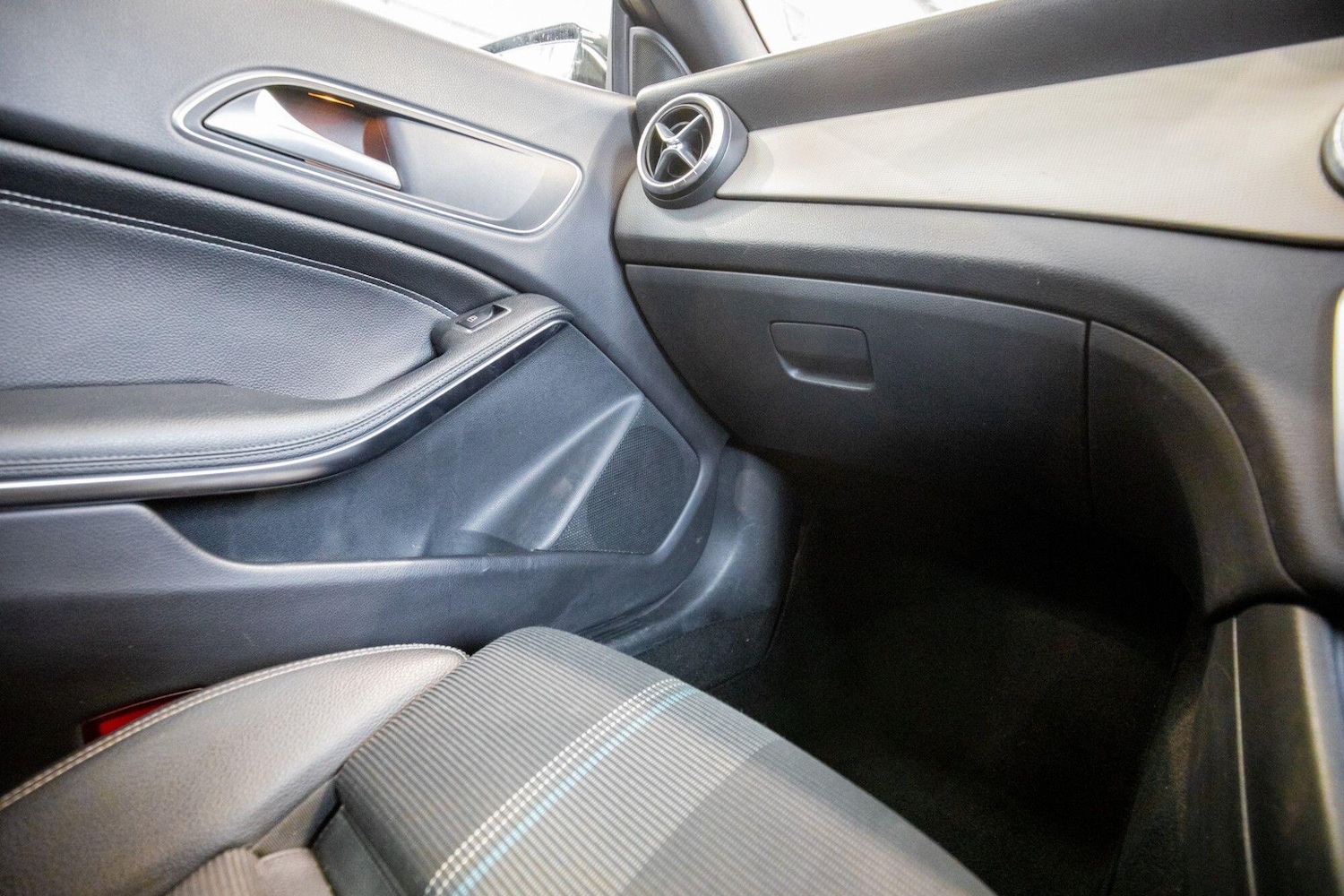 Used Mercedes-Benz CLA for sale - 78185748: Photo 29