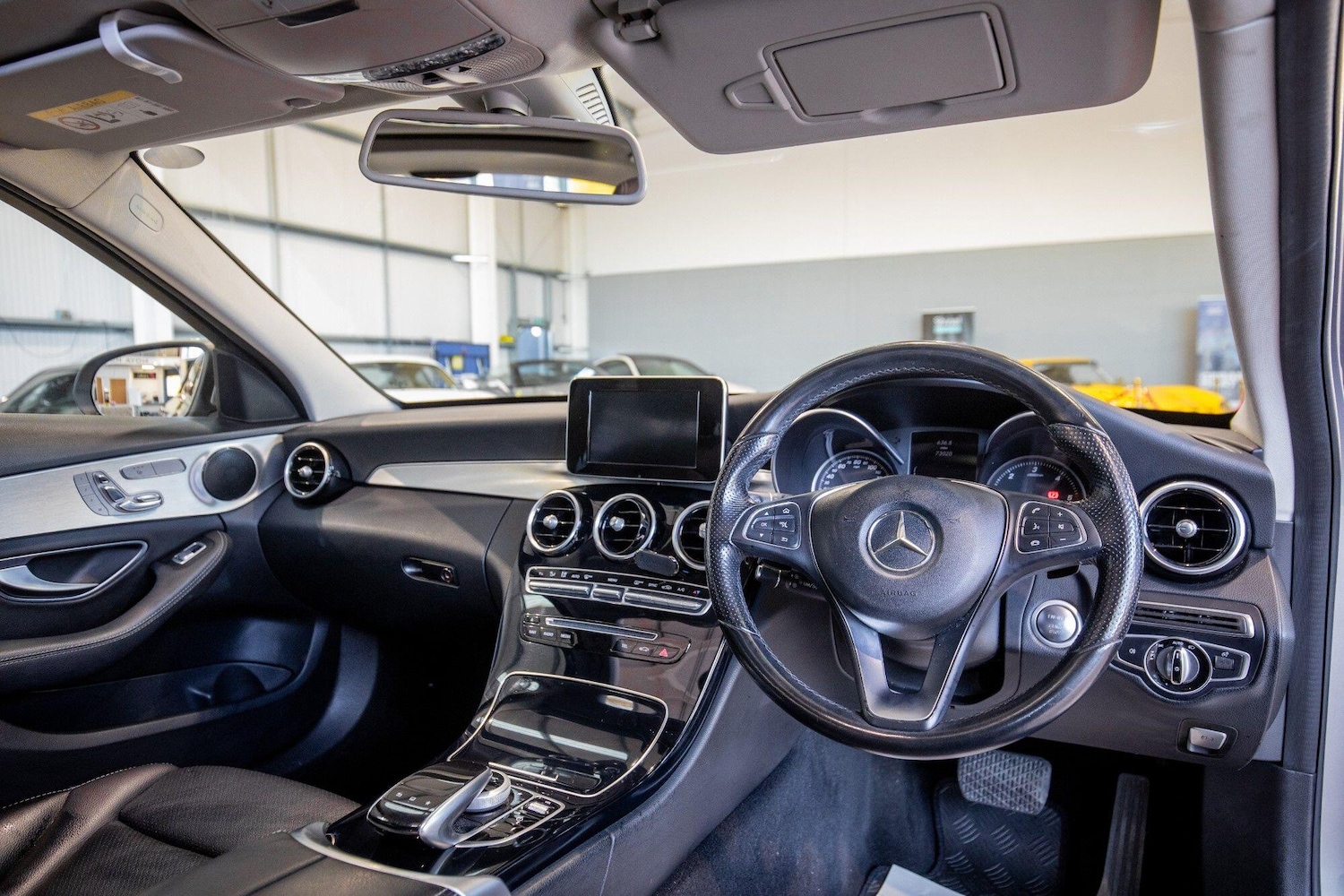 Used Mercedes-Benz C Class for sale - 76825012: Photo 2