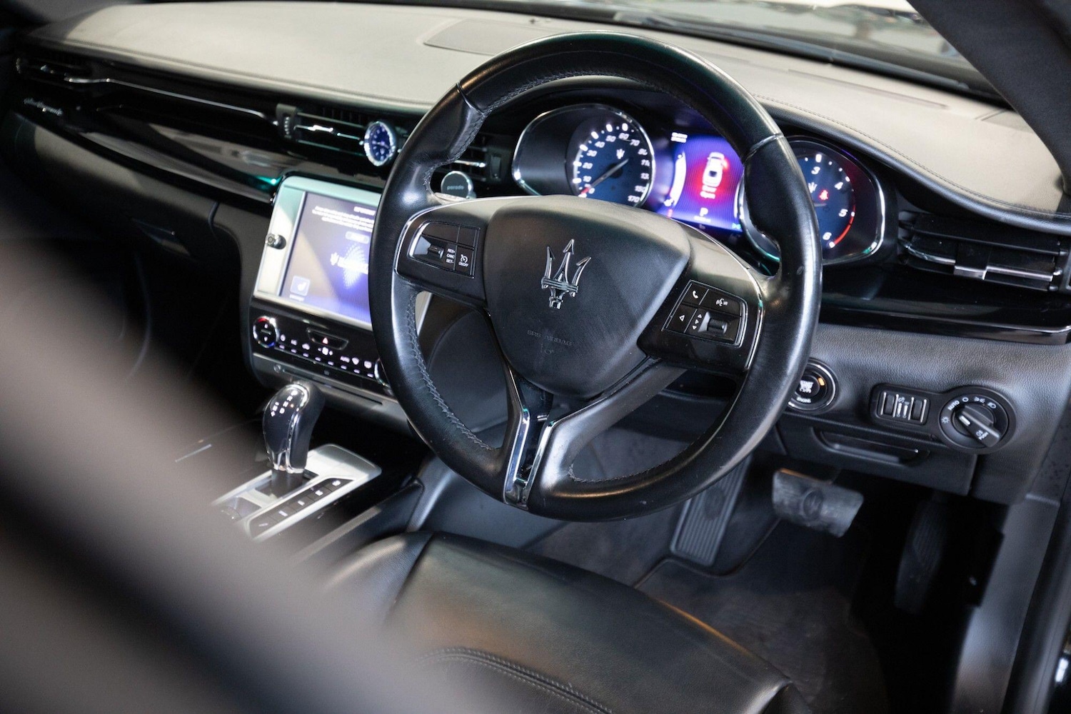 Used Maserati Quattroporte 2016 for sale - 78047798: Photo 2