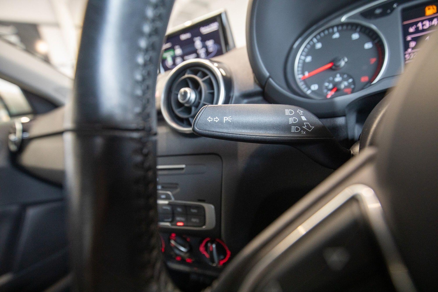 Used Audi A1 for sale - 76824372: Photo 30