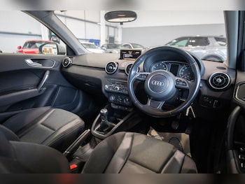 Used Audi A1 2017 for sale - 76824372: Photo