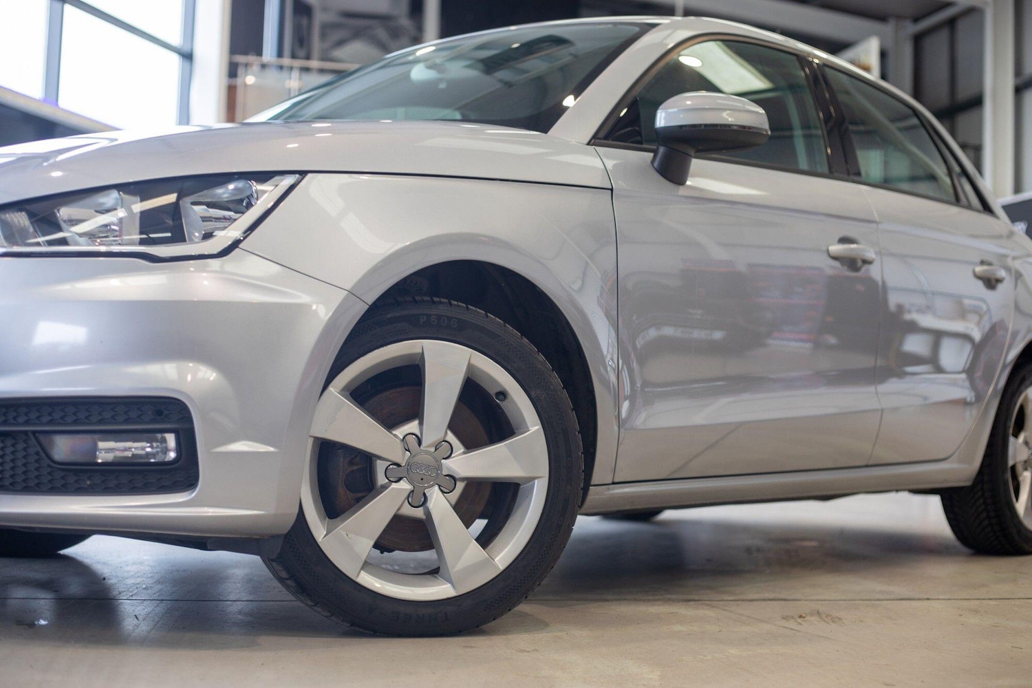 Used Audi A1 for sale - 76824372: Photo 5